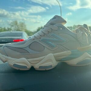 New balance 9060